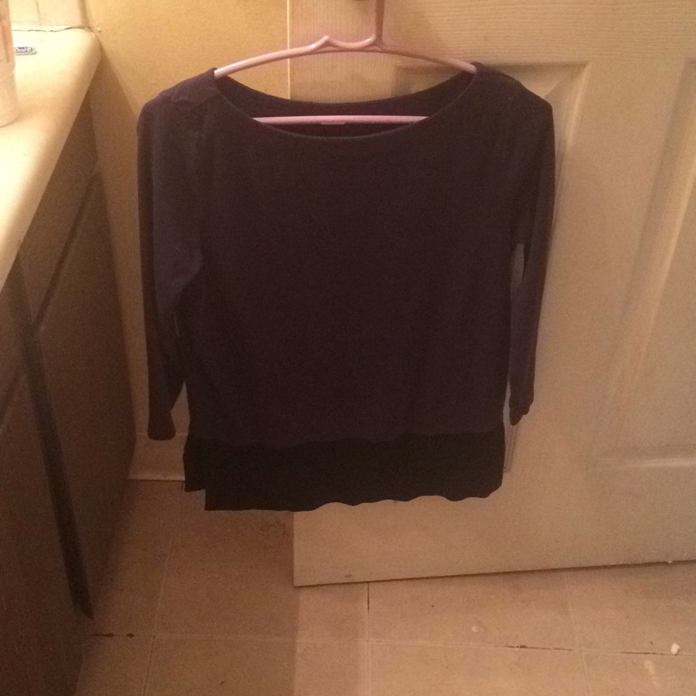 $5 in bundle - Loft shirt